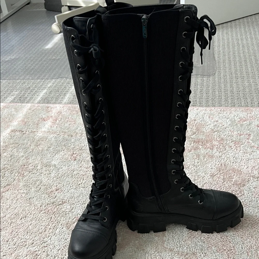Black Lace-Up Knee-High Combat Boots - Women's - Picture 5 of 14